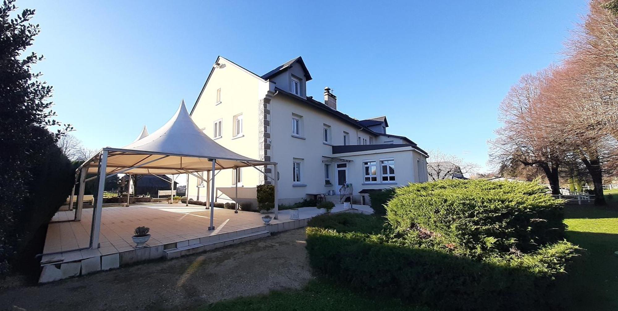 Seilhac Logis Relais Des Monedieres מראה חיצוני תמונה